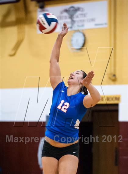 Thumbnail 3 in Southern Lehigh vs. Parkland (PIAA District 11 Class AAA Final) photogallery.