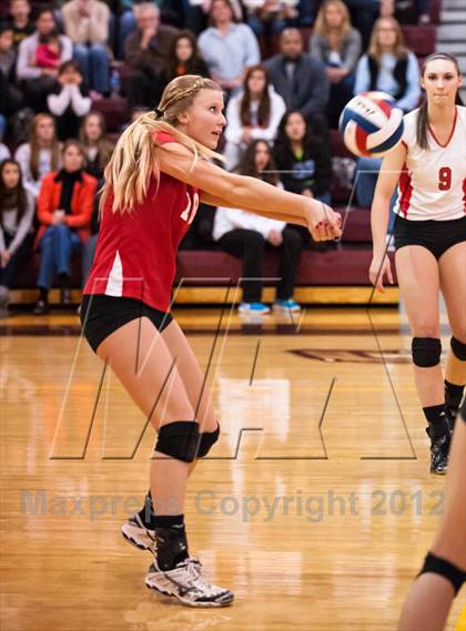 Thumbnail 2 in Southern Lehigh vs. Parkland (PIAA District 11 Class AAA Final) photogallery.