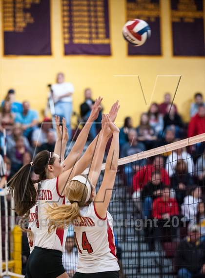 Thumbnail 1 in Southern Lehigh vs. Parkland (PIAA District 11 Class AAA Final) photogallery.