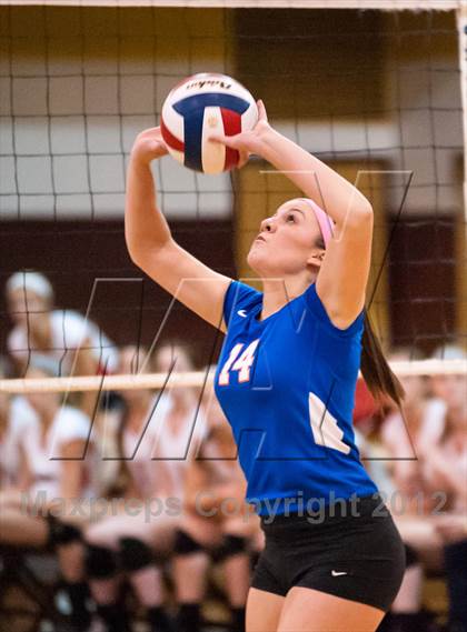 Thumbnail 3 in Southern Lehigh vs. Parkland (PIAA District 11 Class AAA Final) photogallery.