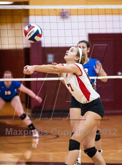 Thumbnail 2 in Southern Lehigh vs. Parkland (PIAA District 11 Class AAA Final) photogallery.