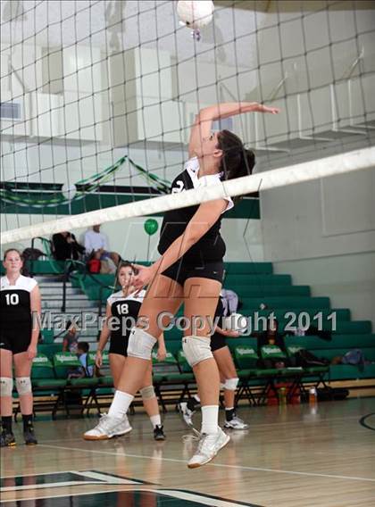 Thumbnail 3 in Granada Hills vs. San Pedro (CIF LACS Playoffs) photogallery.