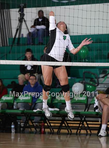 Thumbnail 2 in Granada Hills vs. San Pedro (CIF LACS Playoffs) photogallery.