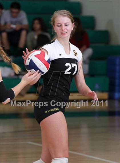 Thumbnail 2 in Granada Hills vs. San Pedro (CIF LACS Playoffs) photogallery.