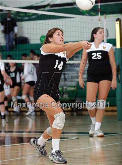 Thumbnail 3 in Granada Hills vs. San Pedro (CIF LACS Playoffs) photogallery.
