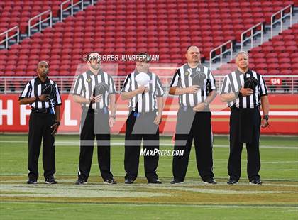 Thumbnail 2 in Saratoga vs. Santa Clara (Levi's Stadium Series) photogallery.