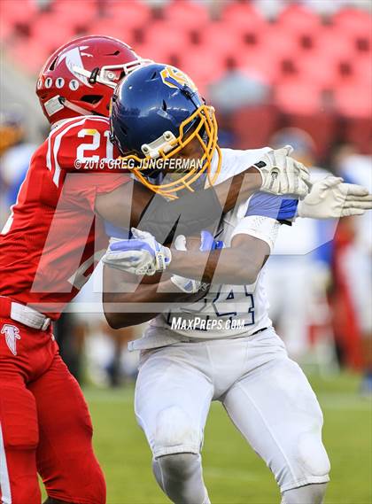 Thumbnail 3 in Saratoga vs. Santa Clara (Levi's Stadium Series) photogallery.
