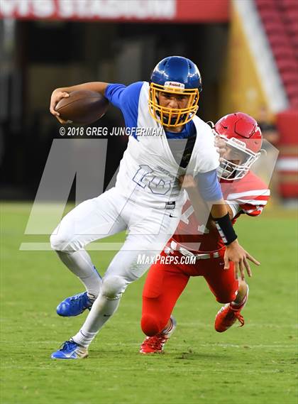 Thumbnail 1 in Saratoga vs. Santa Clara (Levi's Stadium Series) photogallery.