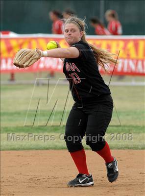 Thumbnail 3 in Savanna vs. South (Loara Tournament) photogallery.