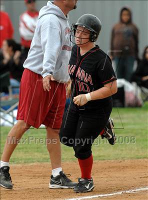 Thumbnail 1 in Savanna vs. South (Loara Tournament) photogallery.