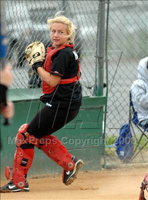 Thumbnail 1 in Savanna vs. South (Loara Tournament) photogallery.