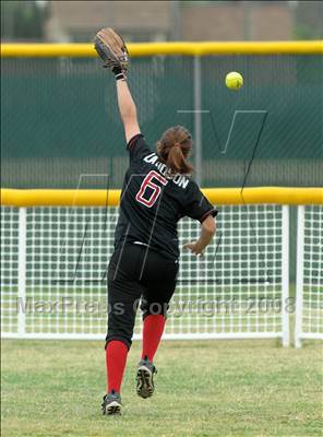 Thumbnail 2 in Savanna vs. South (Loara Tournament) photogallery.