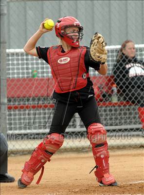 Thumbnail 1 in Savanna vs. South (Loara Tournament) photogallery.