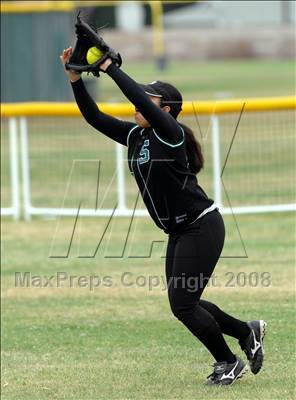 Thumbnail 3 in Savanna vs. South (Loara Tournament) photogallery.