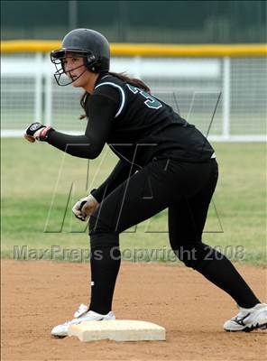 Thumbnail 1 in Savanna vs. South (Loara Tournament) photogallery.