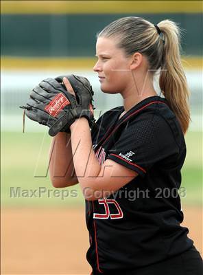 Thumbnail 1 in Savanna vs. South (Loara Tournament) photogallery.