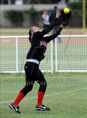 Thumbnail 3 in Savanna vs. South (Loara Tournament) photogallery.