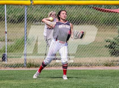 Thumbnail 1 in Mt. Vernon vs North Scott (Linn-Mar/Alburnett Invitational) photogallery.