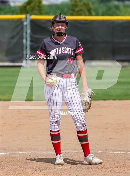 Thumbnail 3 in Mt. Vernon vs North Scott (Linn-Mar/Alburnett Invitational) photogallery.