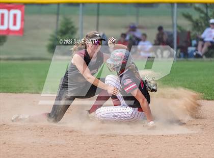Thumbnail 3 in Mt. Vernon vs North Scott (Linn-Mar/Alburnett Invitational) photogallery.
