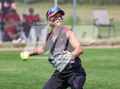 Thumbnail 3 in Mt. Vernon vs North Scott (Linn-Mar/Alburnett Invitational) photogallery.