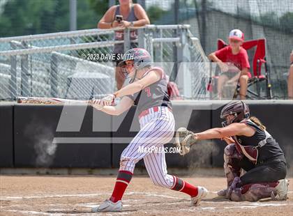 Thumbnail 1 in Mt. Vernon vs North Scott (Linn-Mar/Alburnett Invitational) photogallery.