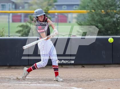 Thumbnail 2 in Mt. Vernon vs North Scott (Linn-Mar/Alburnett Invitational) photogallery.