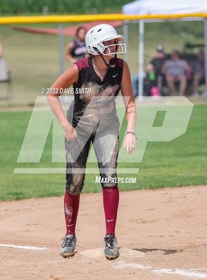 Thumbnail 1 in Mt. Vernon vs North Scott (Linn-Mar/Alburnett Invitational) photogallery.
