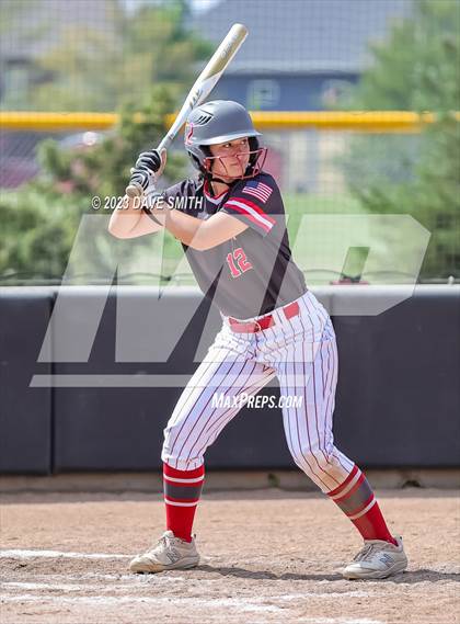 Thumbnail 2 in Mt. Vernon vs North Scott (Linn-Mar/Alburnett Invitational) photogallery.