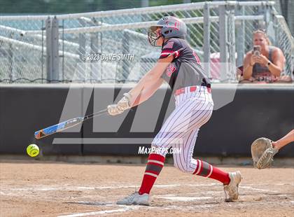 Thumbnail 2 in Mt. Vernon vs North Scott (Linn-Mar/Alburnett Invitational) photogallery.