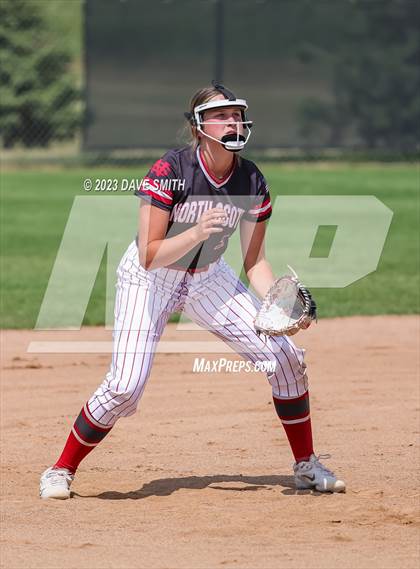Thumbnail 2 in Mt. Vernon vs North Scott (Linn-Mar/Alburnett Invitational) photogallery.