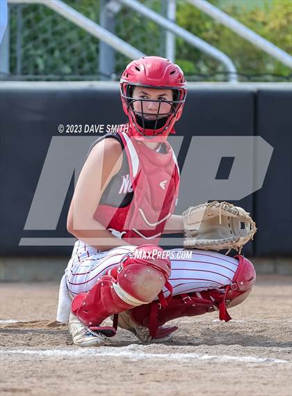 Thumbnail 3 in Mt. Vernon vs North Scott (Linn-Mar/Alburnett Invitational) photogallery.