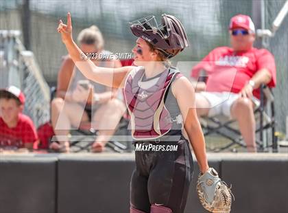 Thumbnail 3 in Mt. Vernon vs North Scott (Linn-Mar/Alburnett Invitational) photogallery.