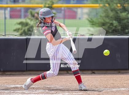 Thumbnail 1 in Mt. Vernon vs North Scott (Linn-Mar/Alburnett Invitational) photogallery.