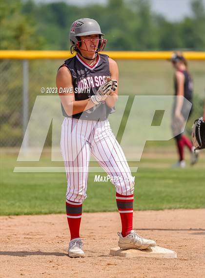 Thumbnail 1 in Mt. Vernon vs North Scott (Linn-Mar/Alburnett Invitational) photogallery.