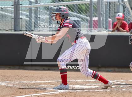 Thumbnail 3 in Mt. Vernon vs North Scott (Linn-Mar/Alburnett Invitational) photogallery.
