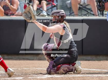 Thumbnail 1 in Mt. Vernon vs North Scott (Linn-Mar/Alburnett Invitational) photogallery.