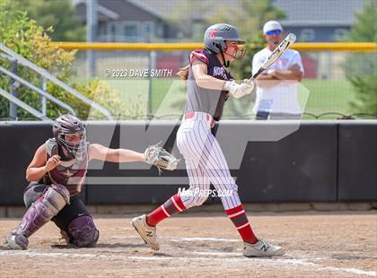 Thumbnail 2 in Mt. Vernon vs North Scott (Linn-Mar/Alburnett Invitational) photogallery.