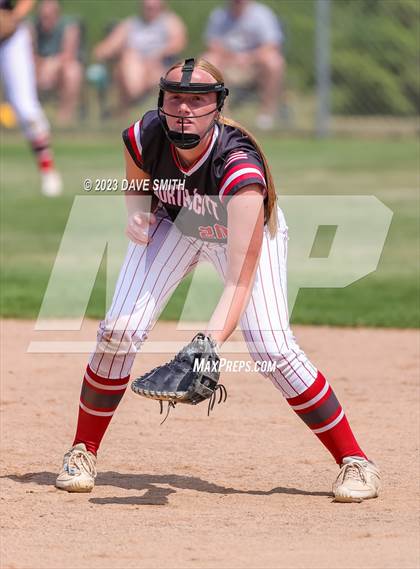 Thumbnail 1 in Mt. Vernon vs North Scott (Linn-Mar/Alburnett Invitational) photogallery.