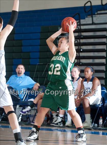 Thumbnail 3 in San Marcos vs Patrick Henry (So Cal Holiday Prep Classic) photogallery.