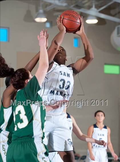 Thumbnail 3 in San Marcos vs Patrick Henry (So Cal Holiday Prep Classic) photogallery.