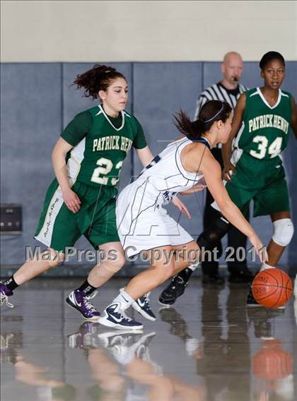 Thumbnail 1 in San Marcos vs Patrick Henry (So Cal Holiday Prep Classic) photogallery.