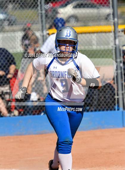 Thumbnail 2 in Broomfield vs Legacy (CHSAA 5A Region 1 Playoff) photogallery.