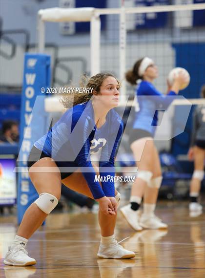 Thumbnail 1 in Shenango @ Lincoln photogallery.