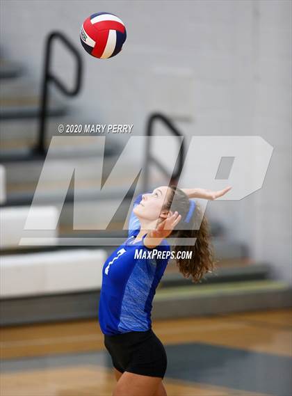 Thumbnail 3 in Shenango @ Lincoln photogallery.