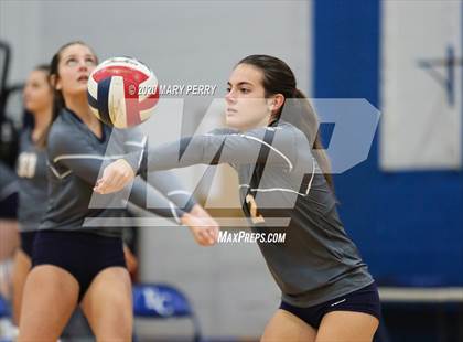 Thumbnail 3 in Shenango @ Lincoln photogallery.