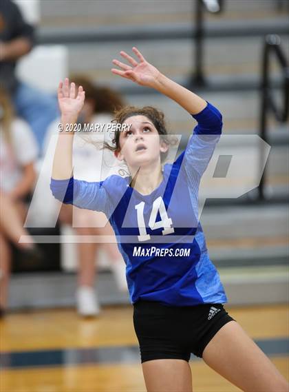 Thumbnail 2 in Shenango @ Lincoln photogallery.