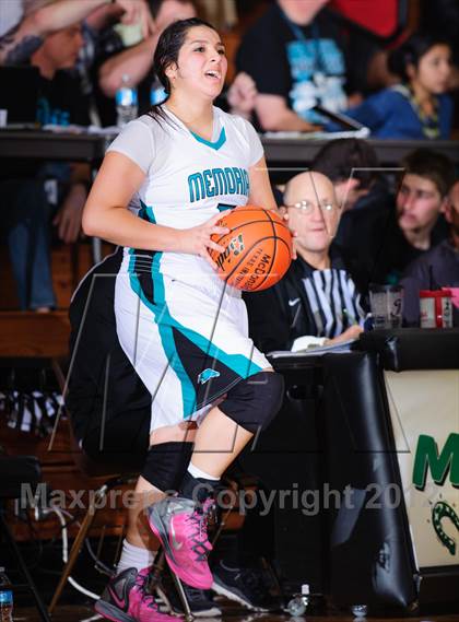 Thumbnail 1 in Pasadena Memorial vs. Madison (McDonald's Texas Invitational) photogallery.
