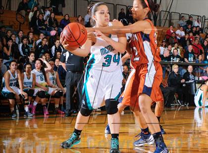 Thumbnail 1 in Pasadena Memorial vs. Madison (McDonald's Texas Invitational) photogallery.