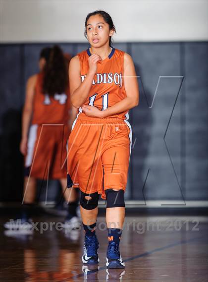 Thumbnail 3 in Pasadena Memorial vs. Madison (McDonald's Texas Invitational) photogallery.